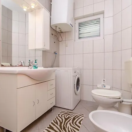 Mia Apartment