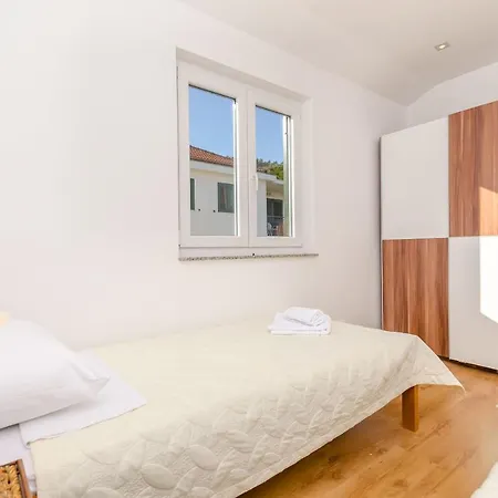 Mia Apartment Trogir