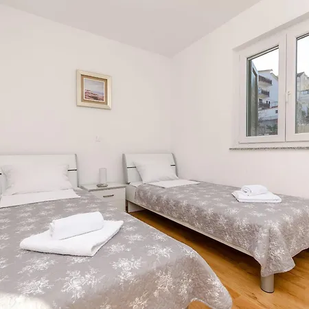 Mia Apartment Trogir
